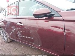 نيسان ألتيما